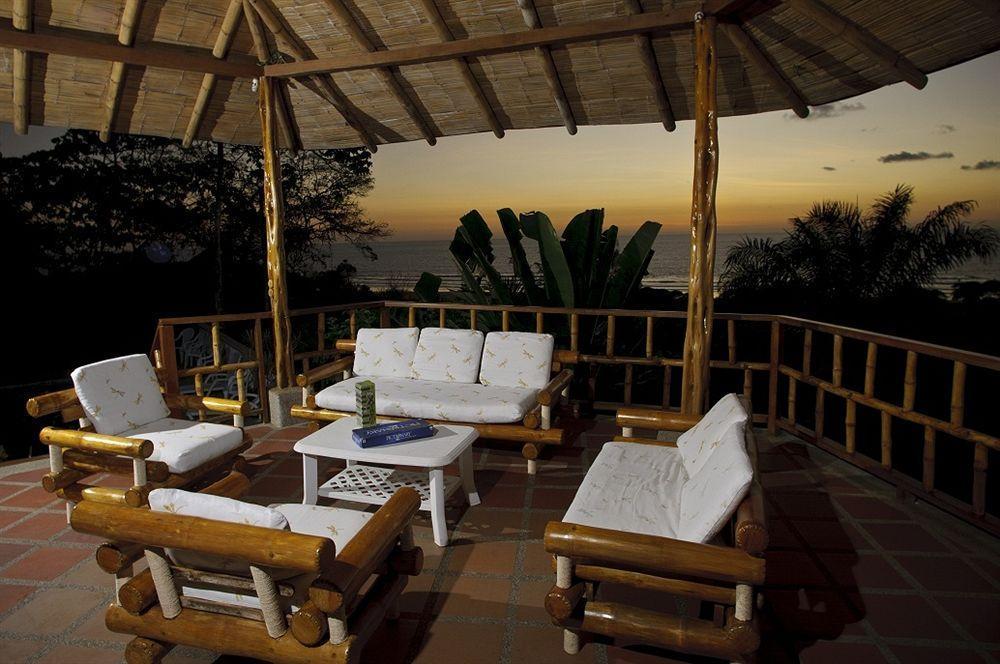 Ocean View Happy Hill Hotel Olón Екстериор снимка
